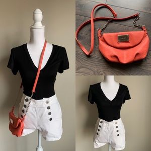 🔥Selling WHOLE OUTFIT w/ crossbody purse🔥